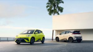 BYD Atto 1 Launch Price Reveal: ₹12 लाख में 380Km रेंज के साथ एंट्री, EV मार्केट में हलचल