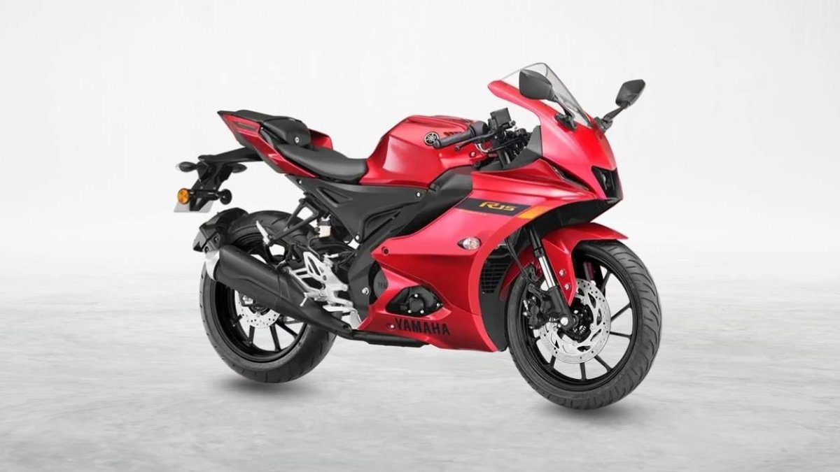 Yamaha R15 V5