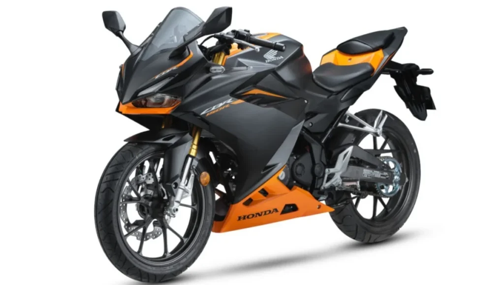 Honda CBR150R 2026