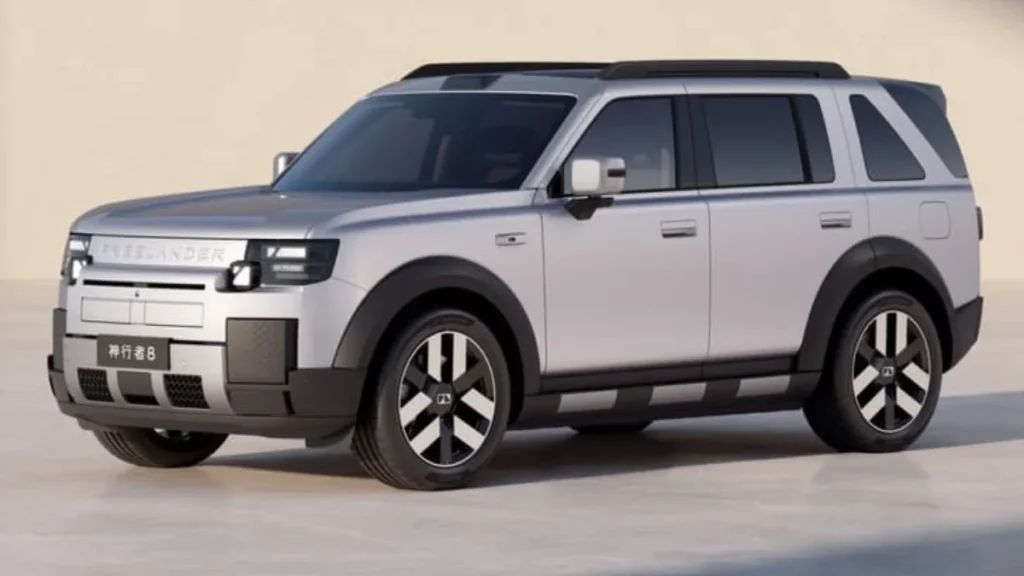 New Freelander 8 Debuts